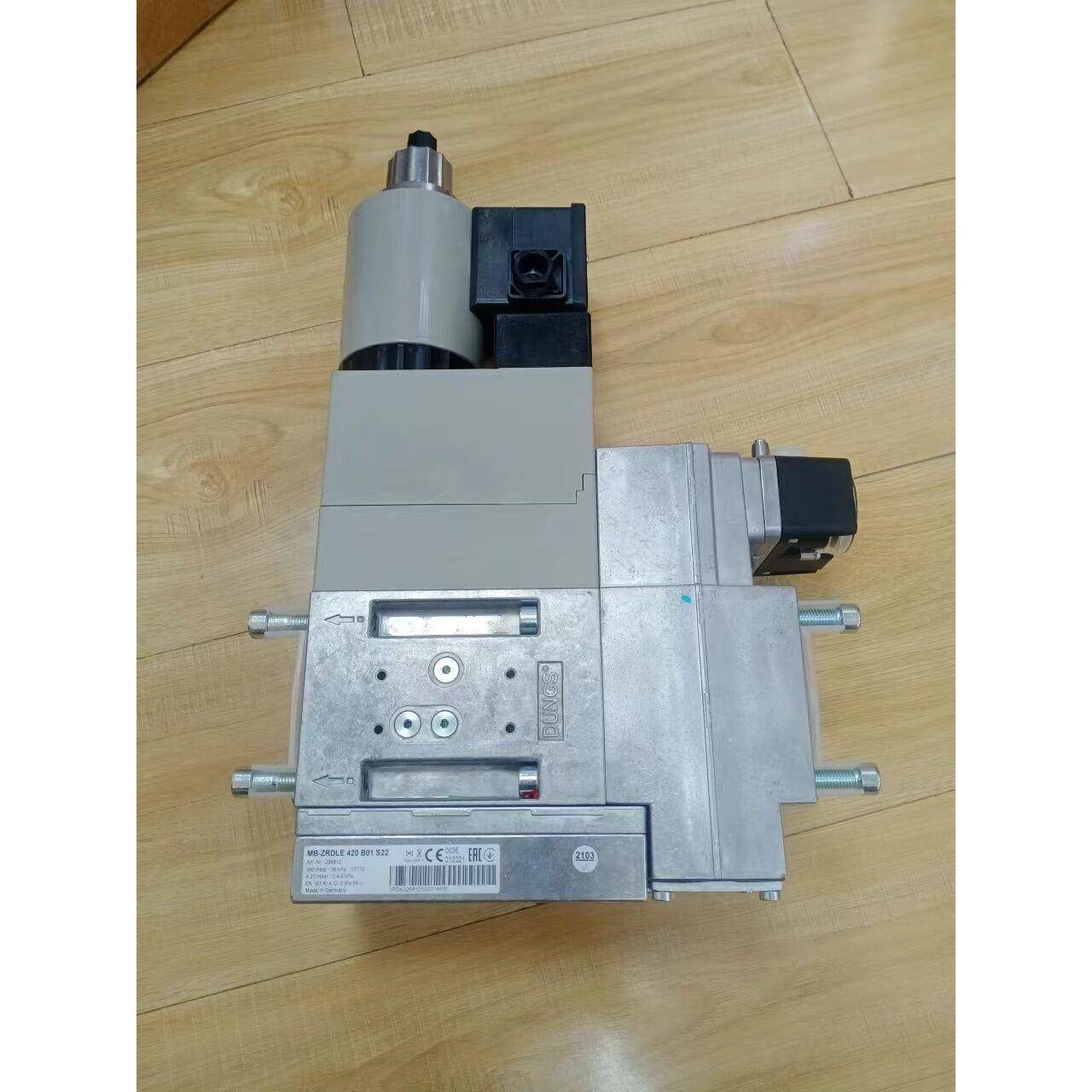 冬斯电磁阀MB-ZRDLE420B01S22正品