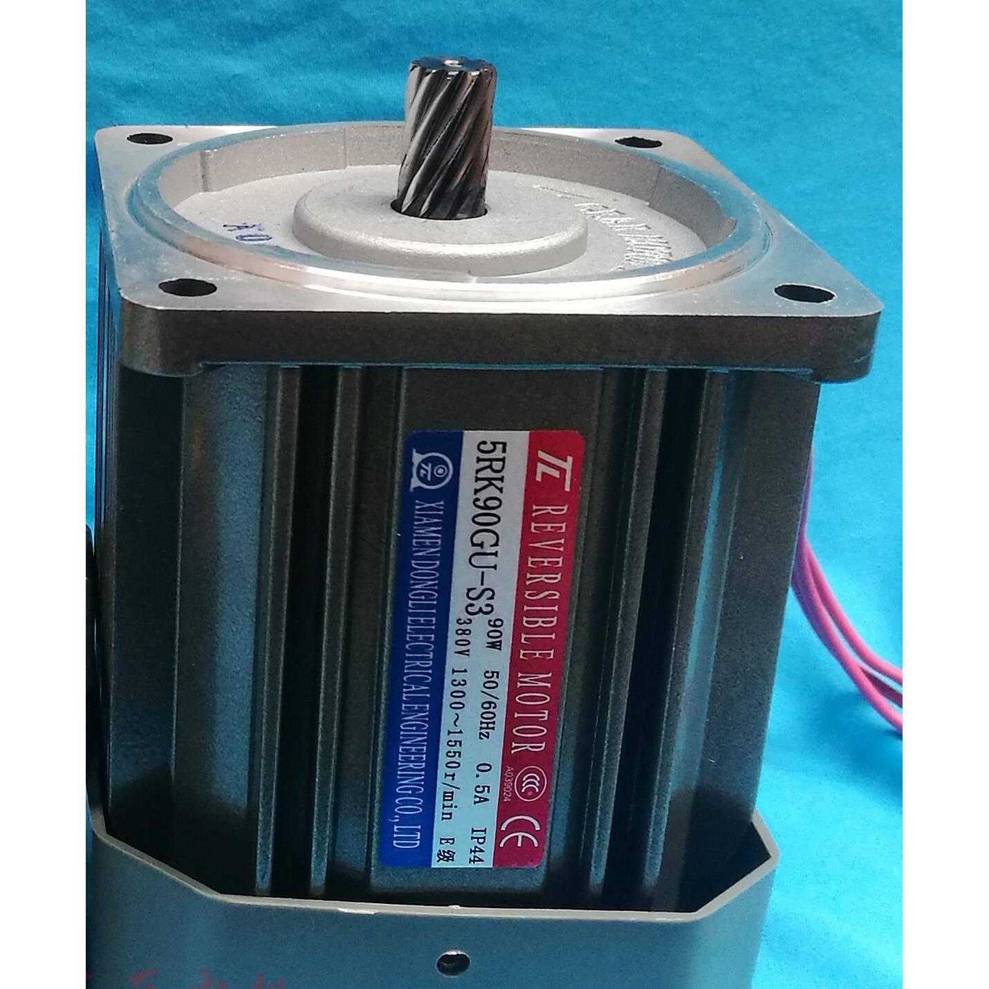 5RK90GU-S3 带阻尼刹车频繁启动马达 三相380V 90W TUNG LEE电机