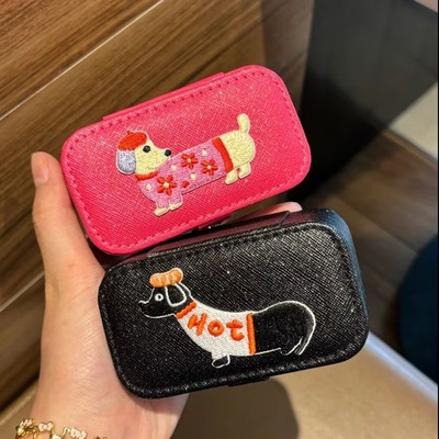 可爱腊肠小狗首饰盒耳环戒指首饰收纳盒旅行高档精致小巧饰品包