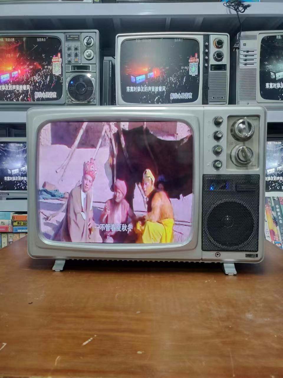 70-80年代黑白电视 老式黑白电视机 黑白电视可播放.彩色电视机