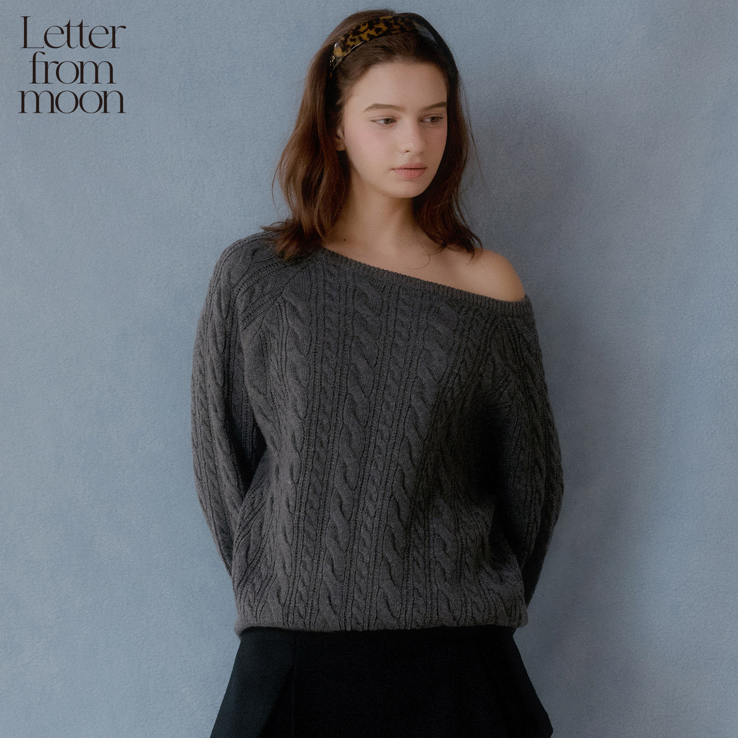 Letter from moon 2025冬季新款羊毛毛衣女露肩设计氛围感针织衫