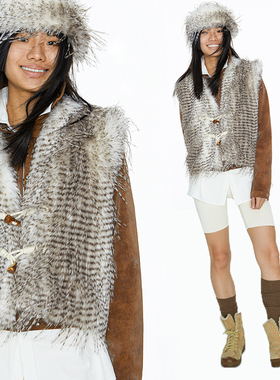 Shapeshifter 环保皮草长绒毛牛角扣流苏马甲