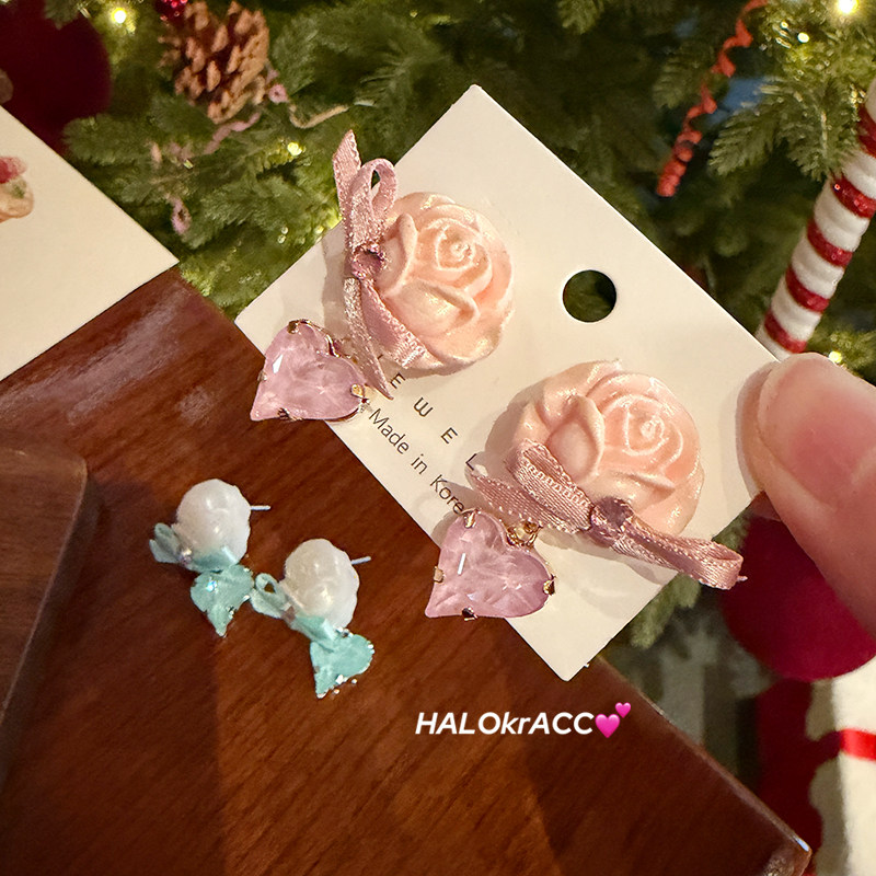 HALOkrACC韩国进口s水晶 糖纸波光薄荷粉蛋白爱心珠光玫瑰耳钉