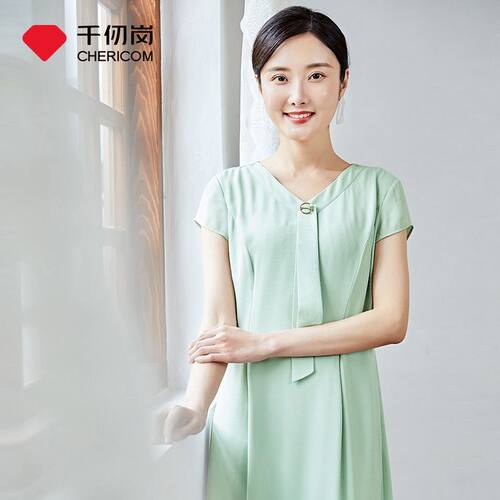 千仞岗春夏款中长款简约舒适连衣裙女休闲通勤A字裙S272110L