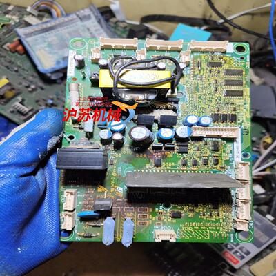 安川A1000系列变频器驱动板ETC710143