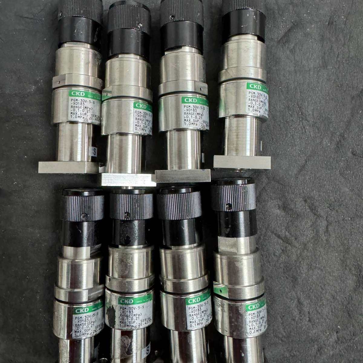 CKD UHP气压调节器，型号PGM-30V-5-S，范围0