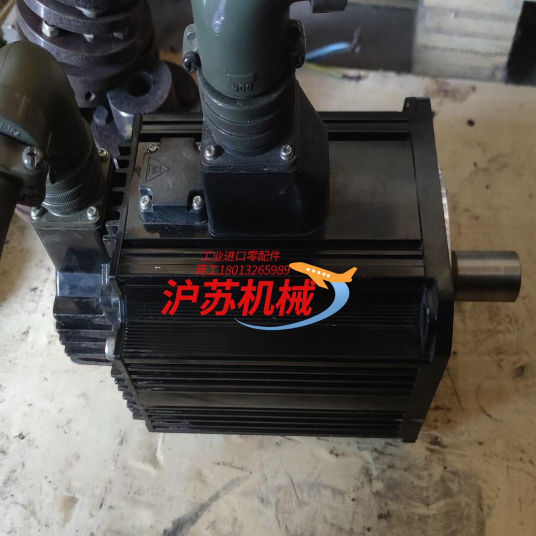富士GYC2020C1-SA-B伺服电机成色靓丽如图轻微磕碰