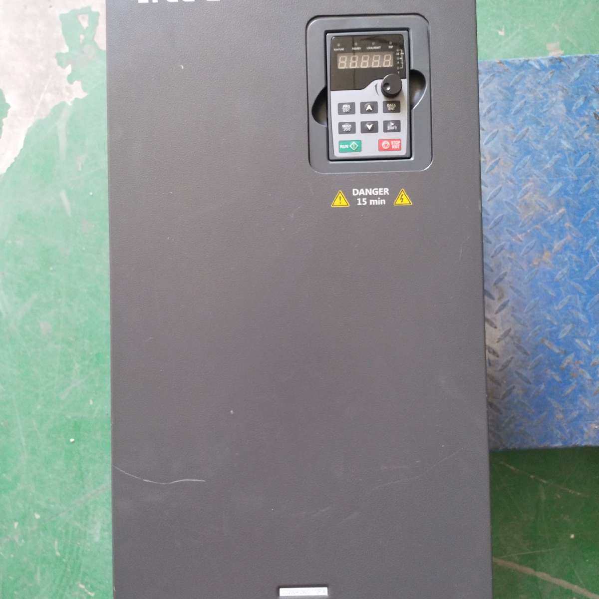 #变频器GD200A-110G/132P-4