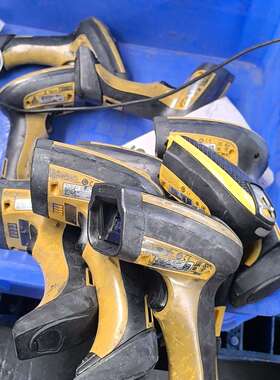 德利捷PowerScan工业手持扫码器。