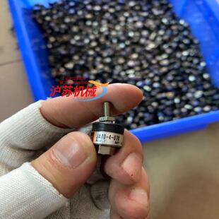 一百个起卖单 070成色很好 浮动接头JA10