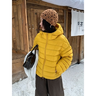 凸乆鸟羽绒服50白鸭绒黄色排骨2025冬新款巨好看连帽轻薄保暖短款