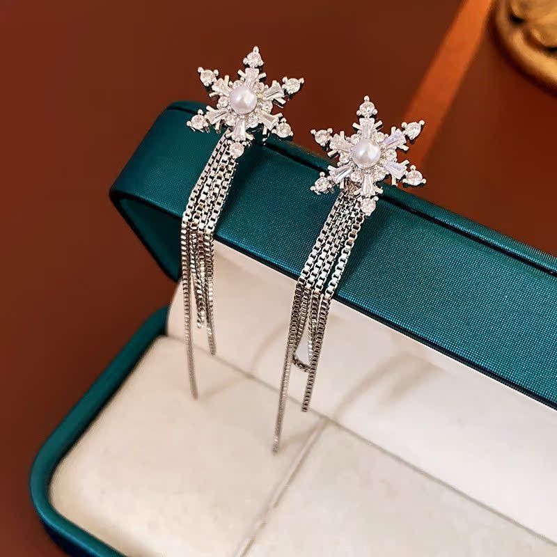 轻奢气质时尚流苏耳钉锆石女小众雪花珍珠高级感百搭银针耳环耳饰