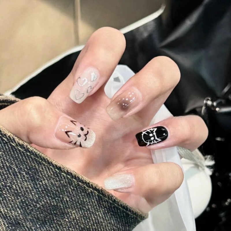 线条猫咪|手绘涂鸦系列清透简约细闪爱心手工美甲少女心穿戴甲