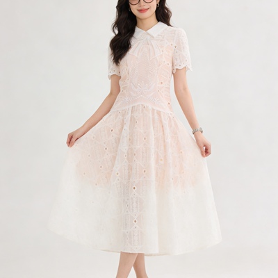 法式高端精致镂空连衣裙