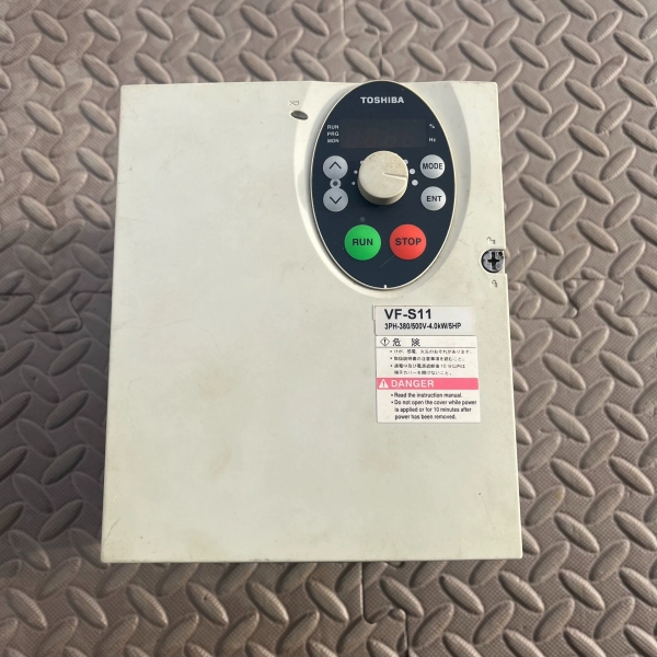 【汇生】东芝变频器 VFS11-4037PL-WN  4kw 380【议价】