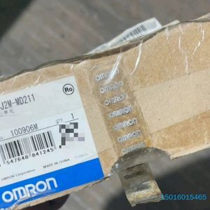 微星G274QPF显示器，27寸大屏，接口齐全，有HDMI、