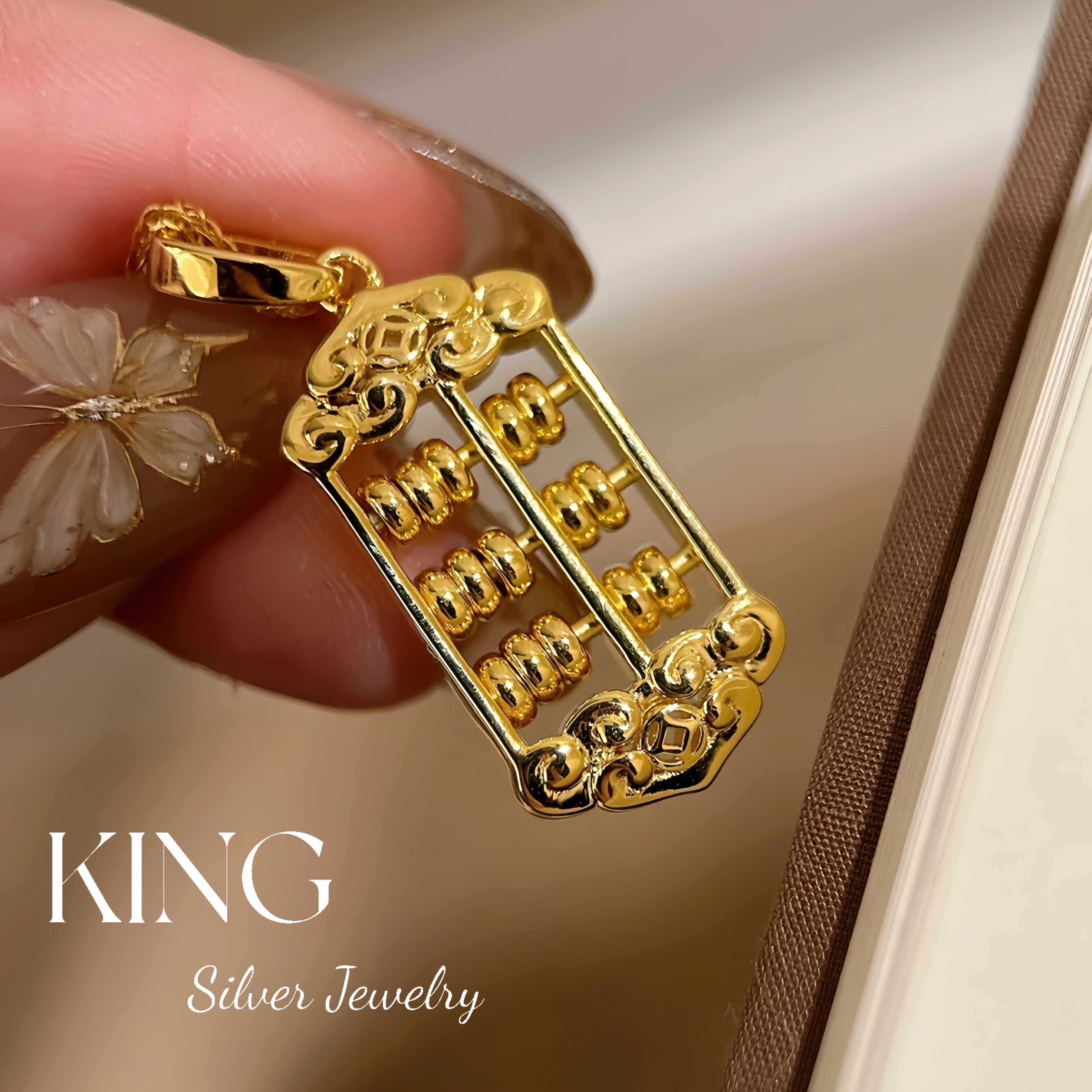 king银饰珠宝日进斗金算盘项链