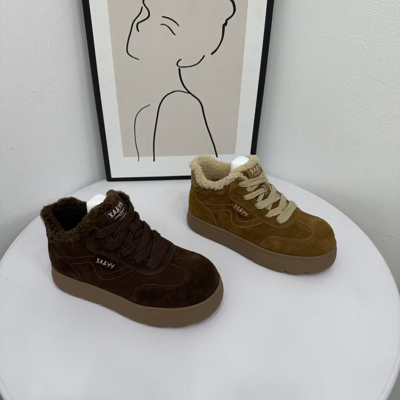 牛反绒加绒百搭高帮鞋女2025冬季新款圆头系带百搭软底休闲棉鞋子