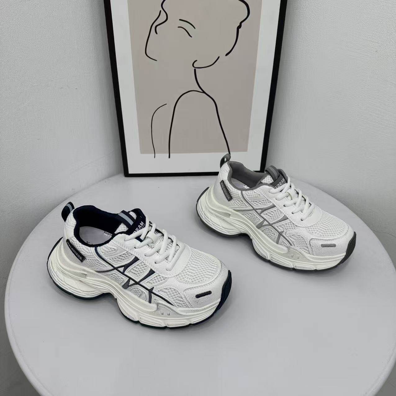 真皮厚底老爹鞋女2026春季新款轻便舒适不累脚百搭时尚运动休闲鞋