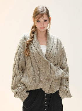 COZYDOLL【慵懒软糯】法式翻领复古麻花羊毛骑士风加厚开衫毛衣女