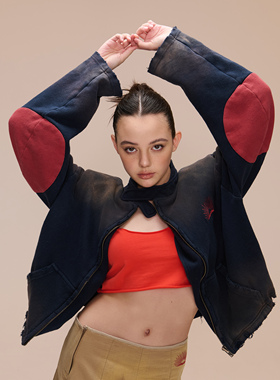 COZYDOLL复古做旧破坏慵懒赛车运动刺绣弯刀袖垫肩夹克立领短外套