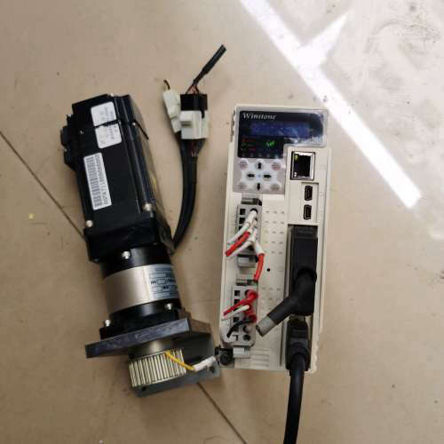 议价extion台湾大内伺服驱动器400W带电机带减速头一套，拆维修