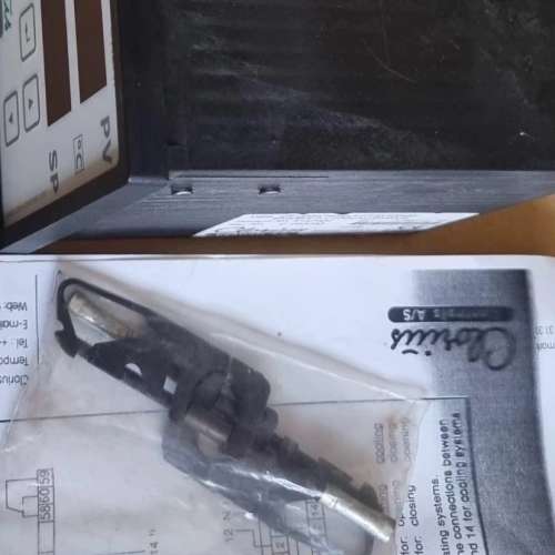 议价Clorius科罗里斯温控器ER 2000维修