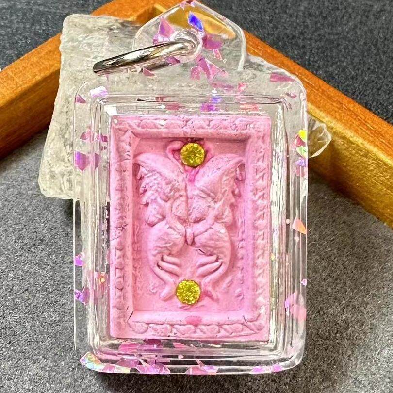 泰国佛牌 古巴杰士纳蝴蝶牌 项泰国特色