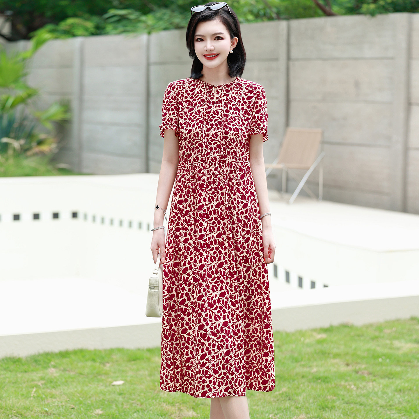 枫竺阿楠气质优雅碎花收腰显瘦夏装桑蚕丝裙子海边穿搭法式连衣裙