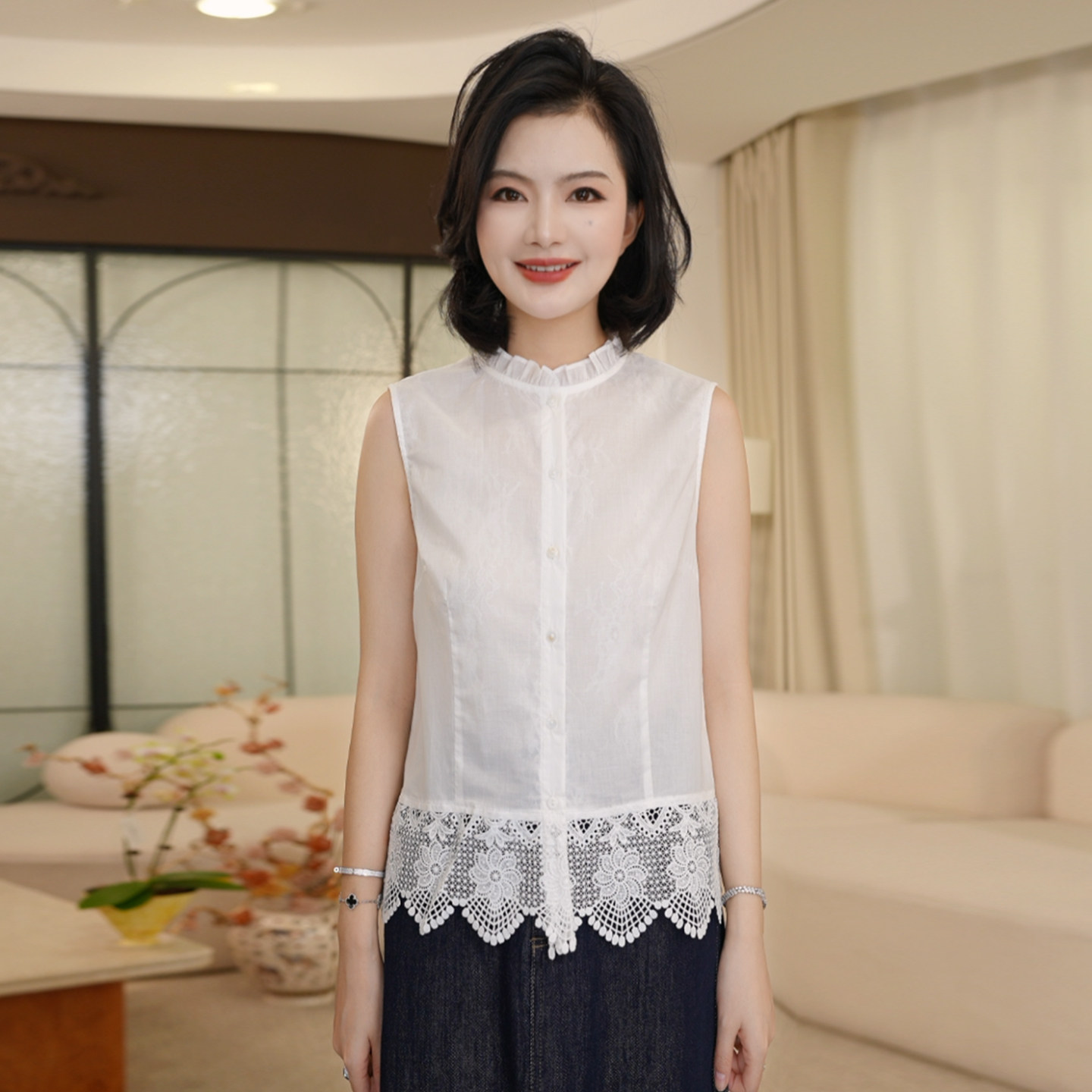 枫竺阿楠法式温柔花边无袖衬衫女蕾丝拼接显瘦通勤白色打底小衫