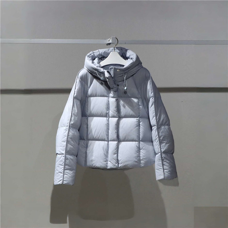 MM商场同款2025冬季连帽短款羽绒服茧型蓬松面包服女1GB280572