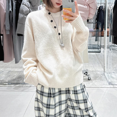 2026春新款圆领纽扣设计感假两件落肩宽松针织衫毛衣女MBF1SWT024