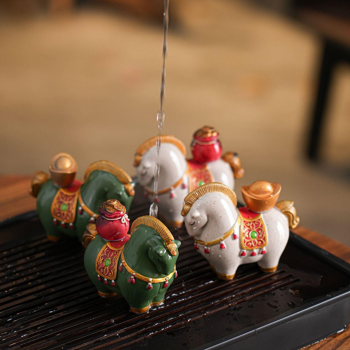 变色马上有钱摆件遇热茶