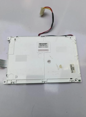 非标价夏普LM057QB1T071显示屏。广州数控928拆机的，保议价