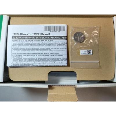 非标价施耐德全新原装TM241C40T，数量1个，单价1424.0议价