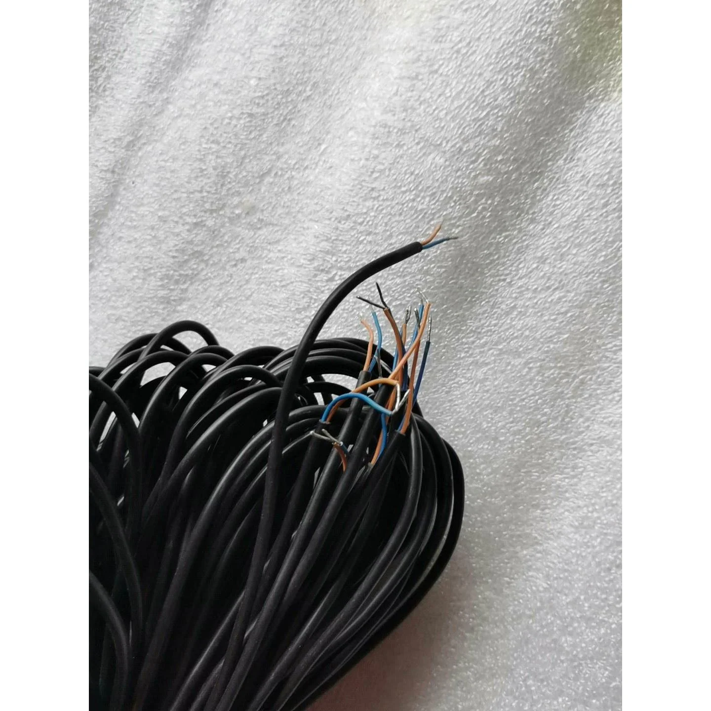 非标价库存全新亚德客光电开关DS1H030，标价是单价 数量20议价