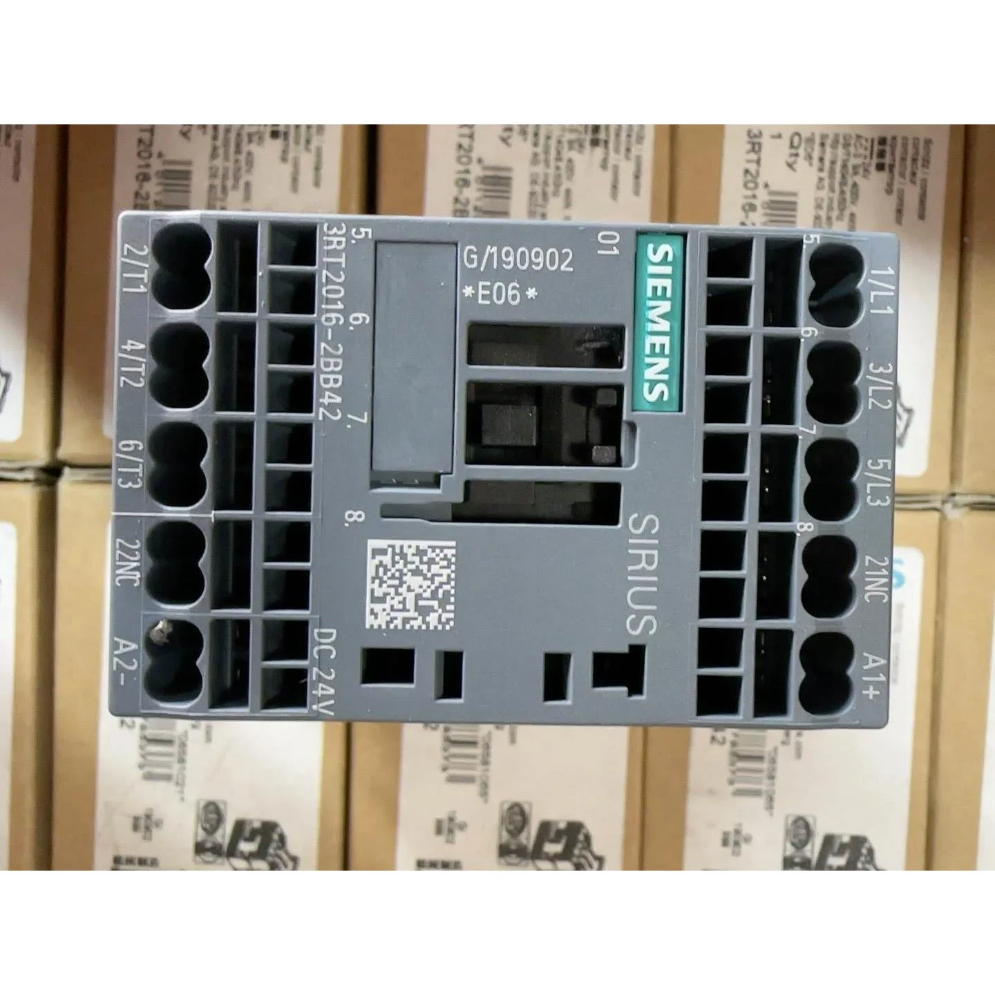 非标价西门子接触器 3RT2016-2BB42 全新原装正品议价