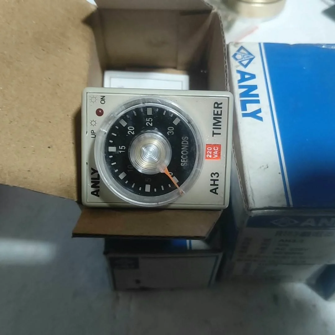 非标价原装正品ANLY安良AH3-3多段限时继电器时间控制开关议价