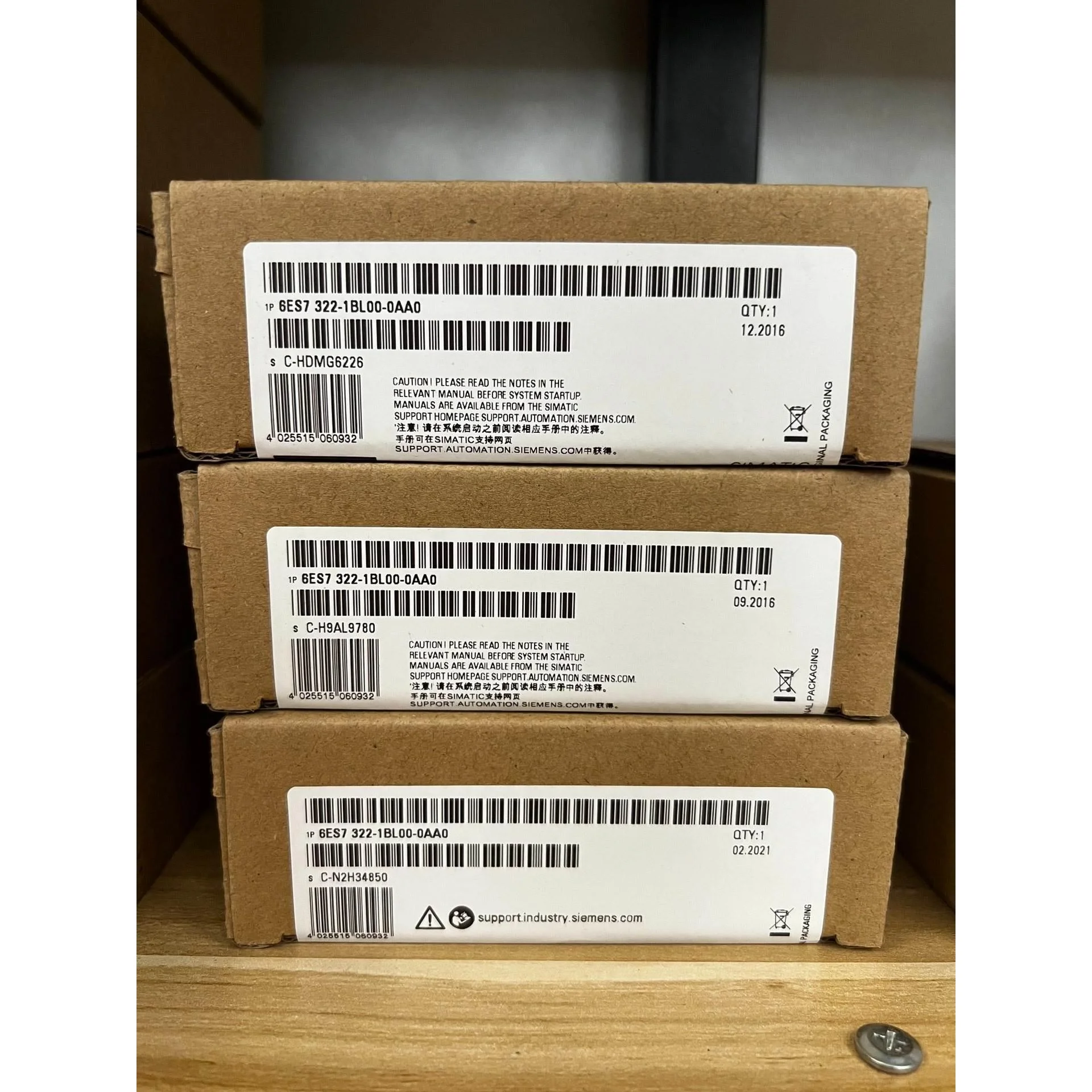 非标价6ES7 322-1BL00-0AA0 西门子模块，全新未拆议价