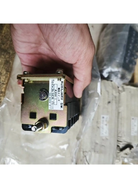 非标价寺崎断路器 辅助 AXH-1 5P2A3B 议价议价