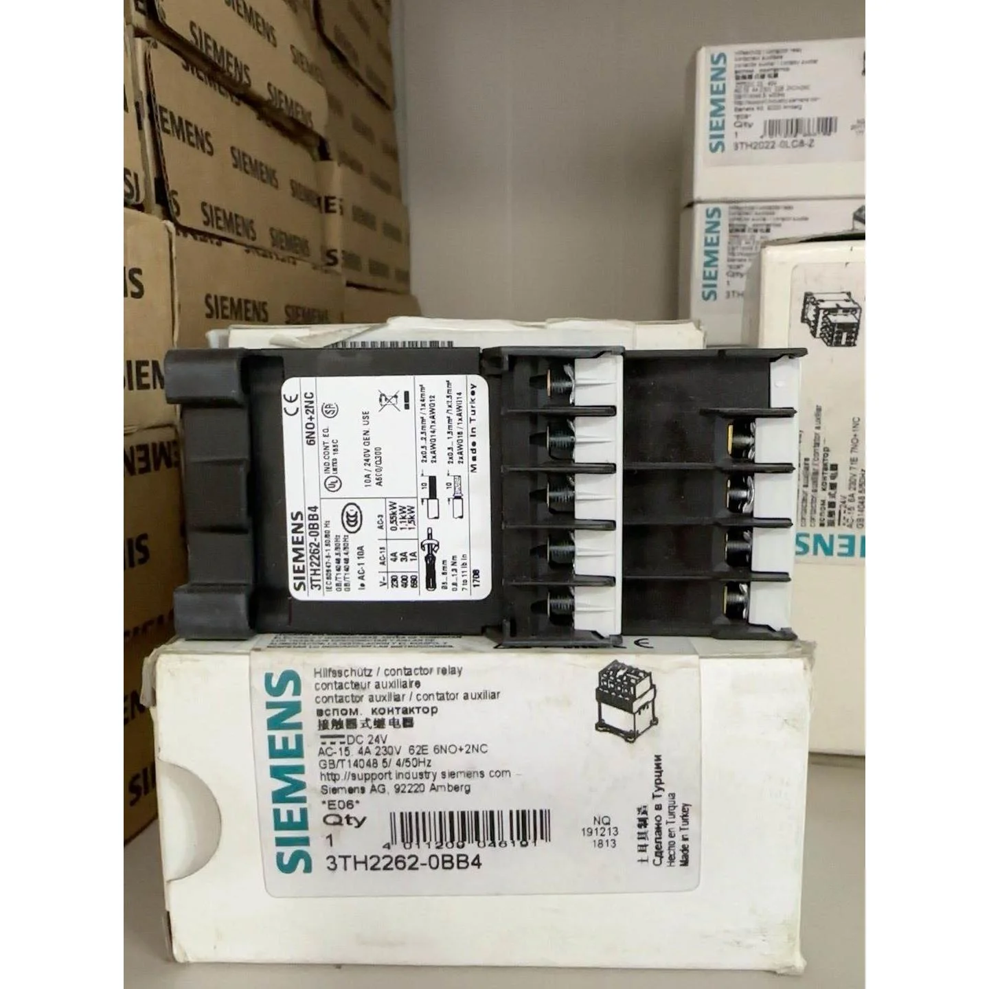 非标价西门子继电器 3TH2262-0BB4 全新正品议价