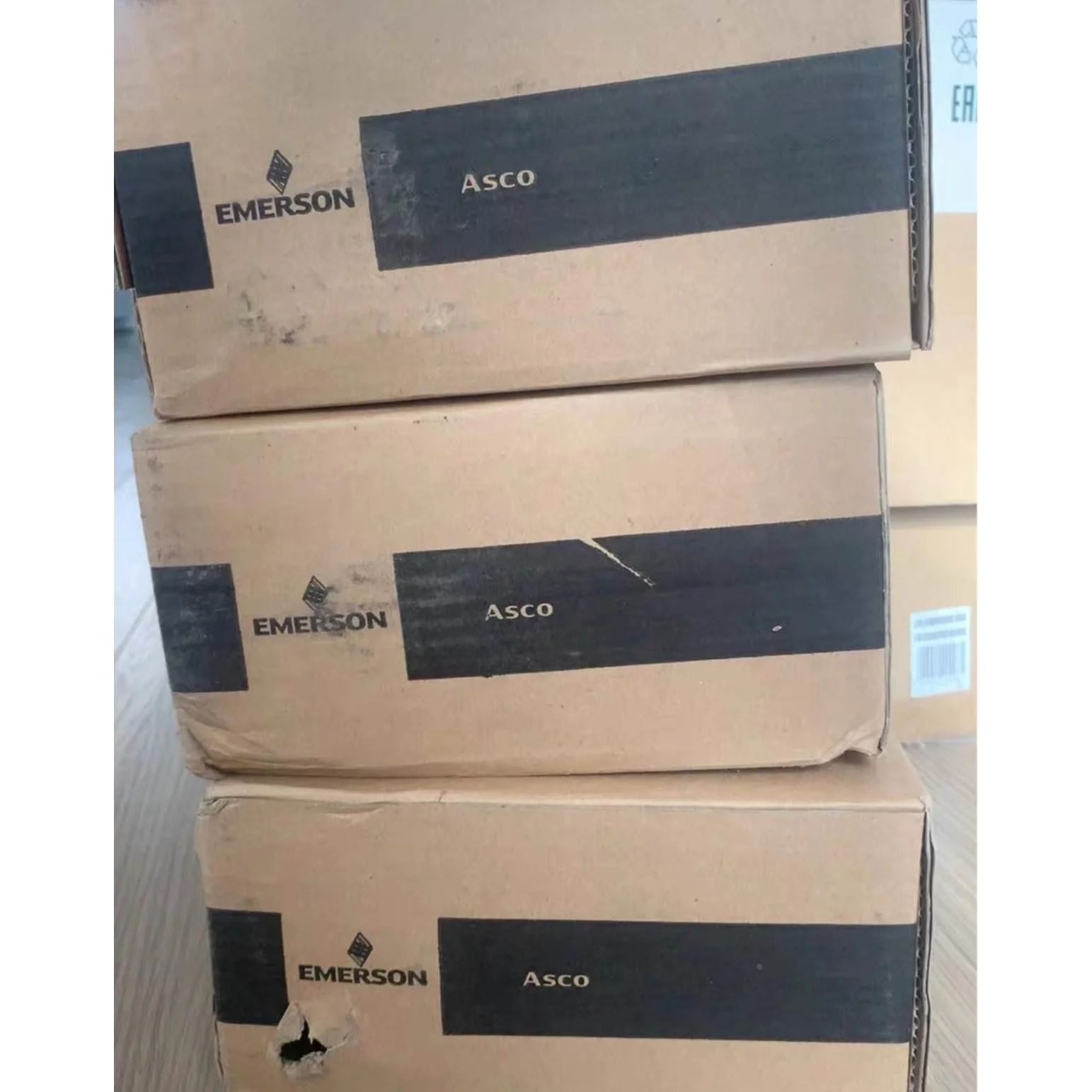 非标价全新纽曼蒂克numatics电磁阀 YA2BB4524BG0议价