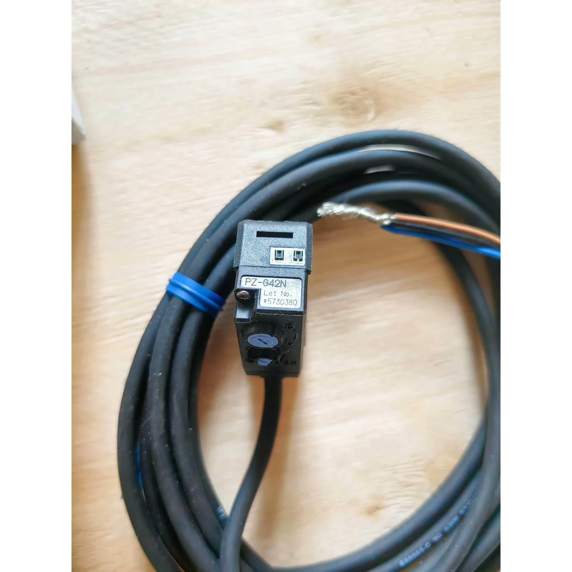 非标价PZ-G42N基恩士全新光电传感器，剩余1台，原盒原码，议价