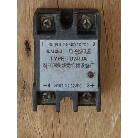 非标价D2410A固态继电器SSR，直流控交流，输出10A输入DC议价