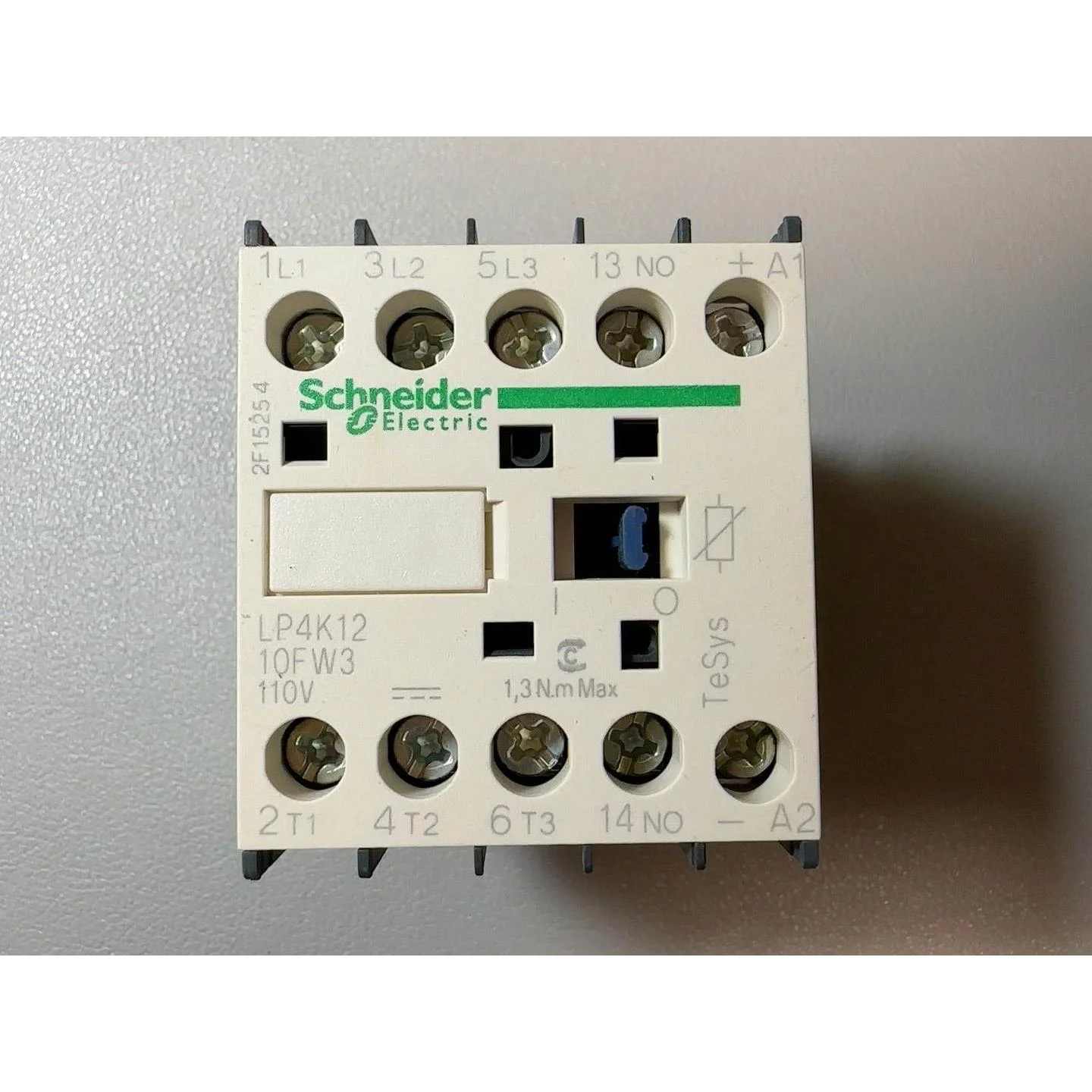 非标价施耐德全新原装LP4K1210FW3，数量33个，单价70.议价