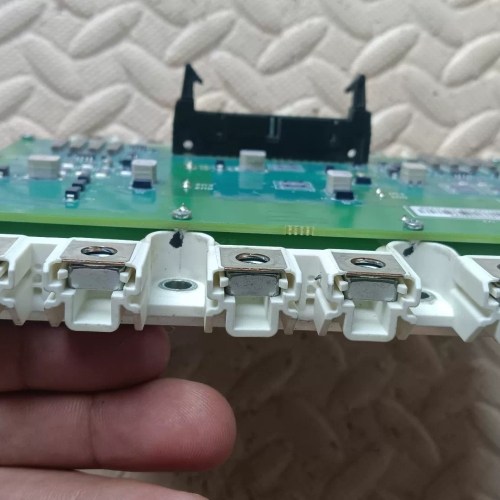 非标价ABB变频器acs880模块，驱动板 FS500R17OE4议价