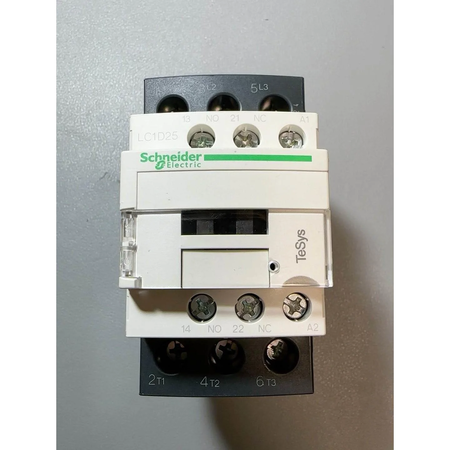 非标价施耐德全新原装LC1D25F7C(TeSys D系列三极接触议价