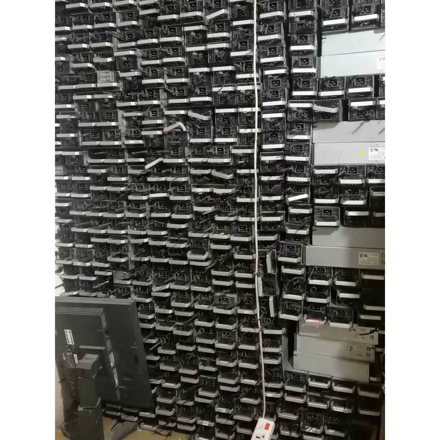 非标价电源墙 都是服务器拆机电源 滞销产品 可以打包的找我聊议,3C数码配件,其它配件,淘宝优惠券,粉丝福利购,淘宝优惠卷