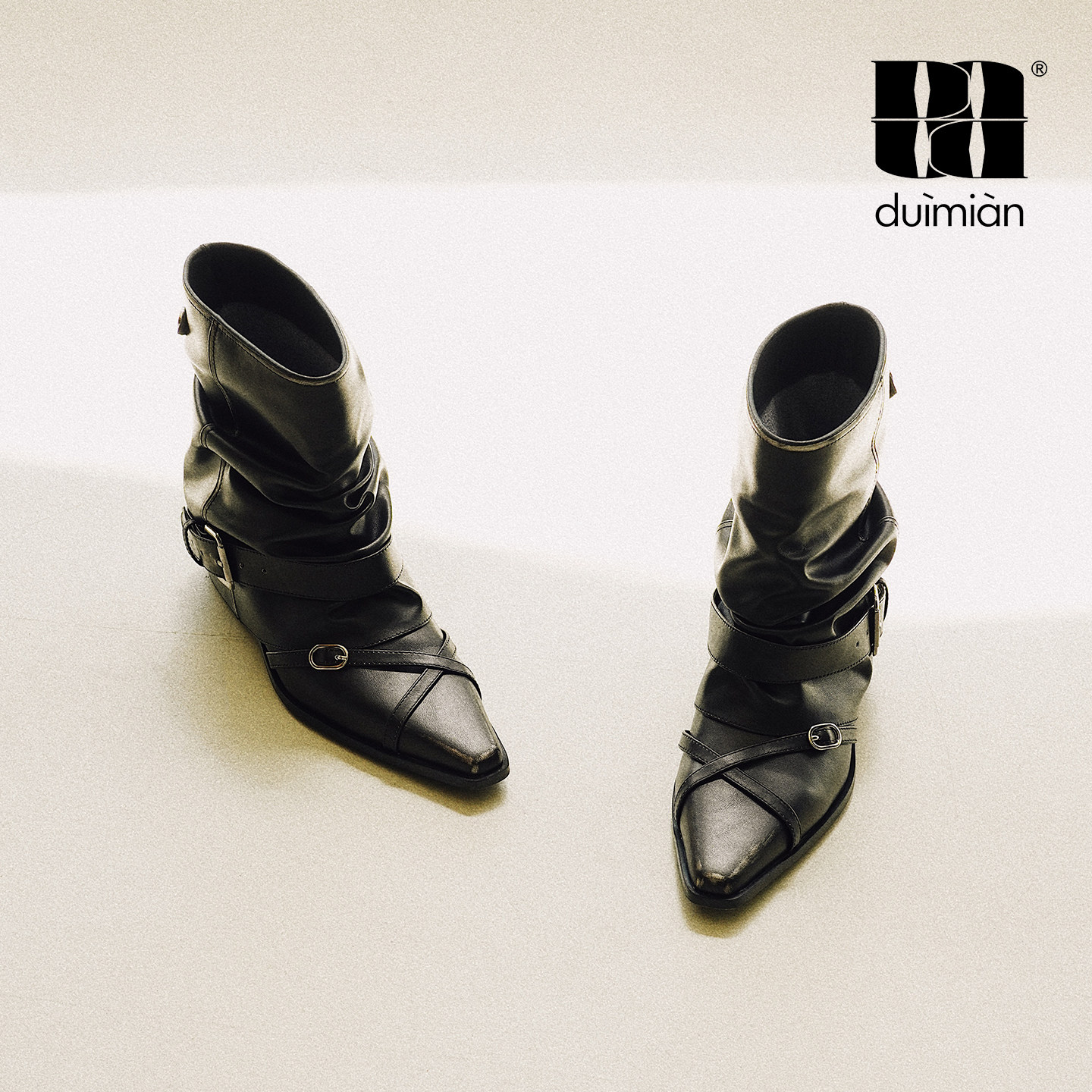 对面尖头时装靴秋冬褶皱哥特裤管靴复古粗跟西部短靴靴子duimian,女鞋,时装靴,淘宝优惠券,粉丝福利购,淘宝优惠卷