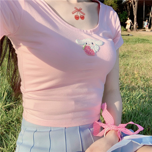 2021新款修身显胸卡通可爱上衣女